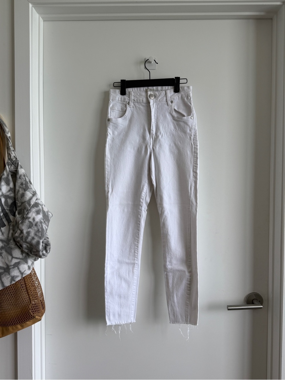 White Jeans